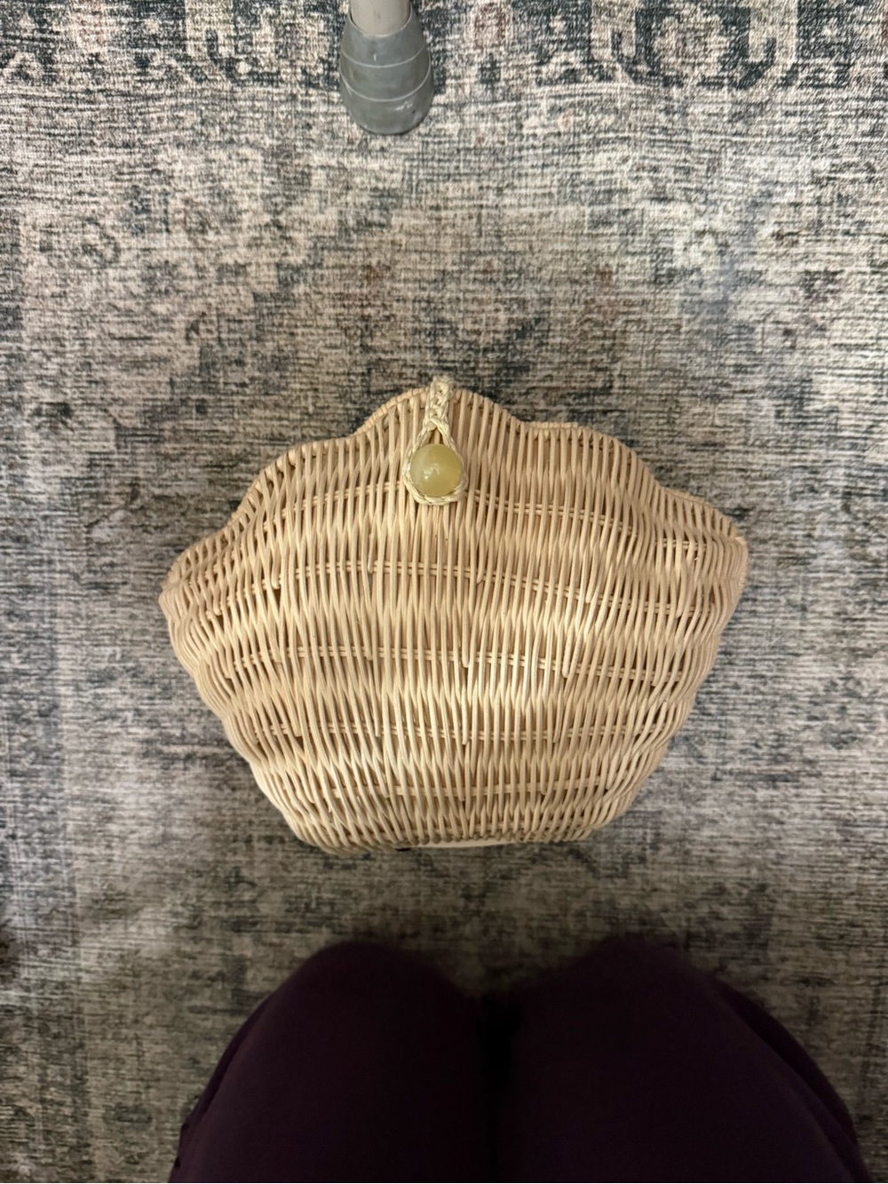 ANTHROPOLOGIE SHOW ME YOUR MUMU WOVEN SEASHELL BAG - Picture 2 of 4